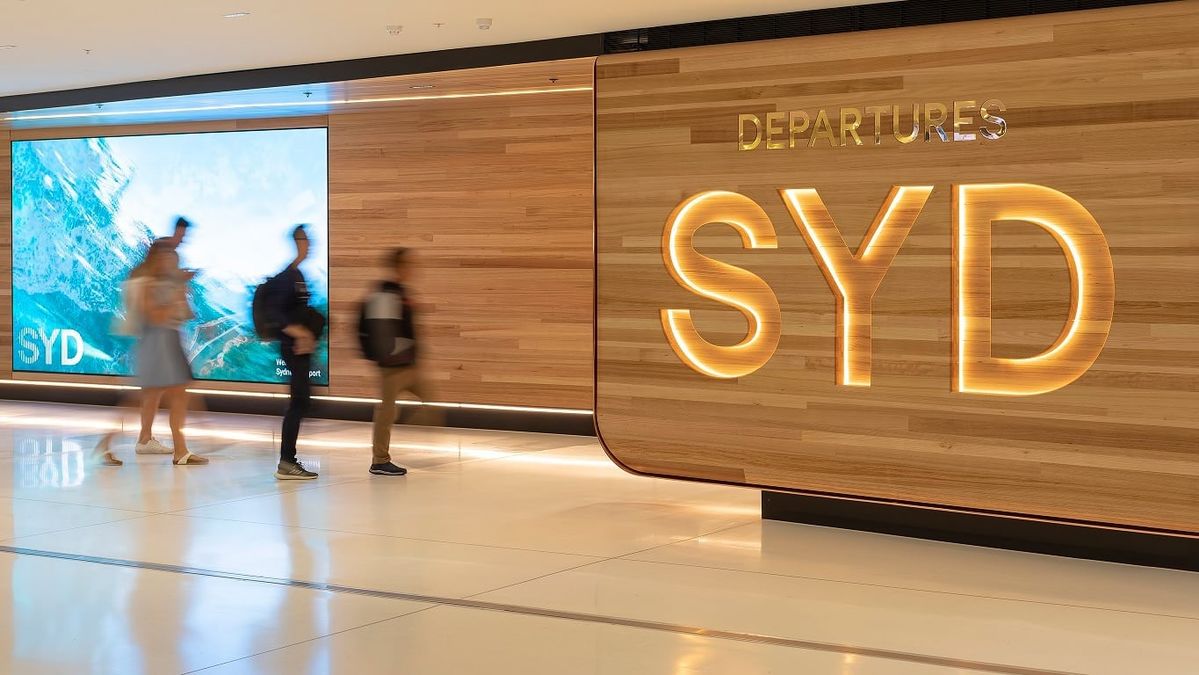 Which is the best Star Alliance lounge at Sydney Airport?